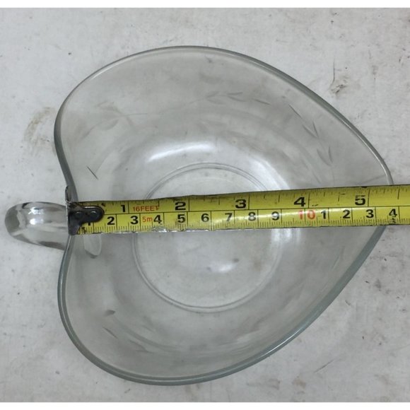 Vintage Large Clear Glass Heart/Leaf Shaped Bowl with Handle - Picture 6 of 6